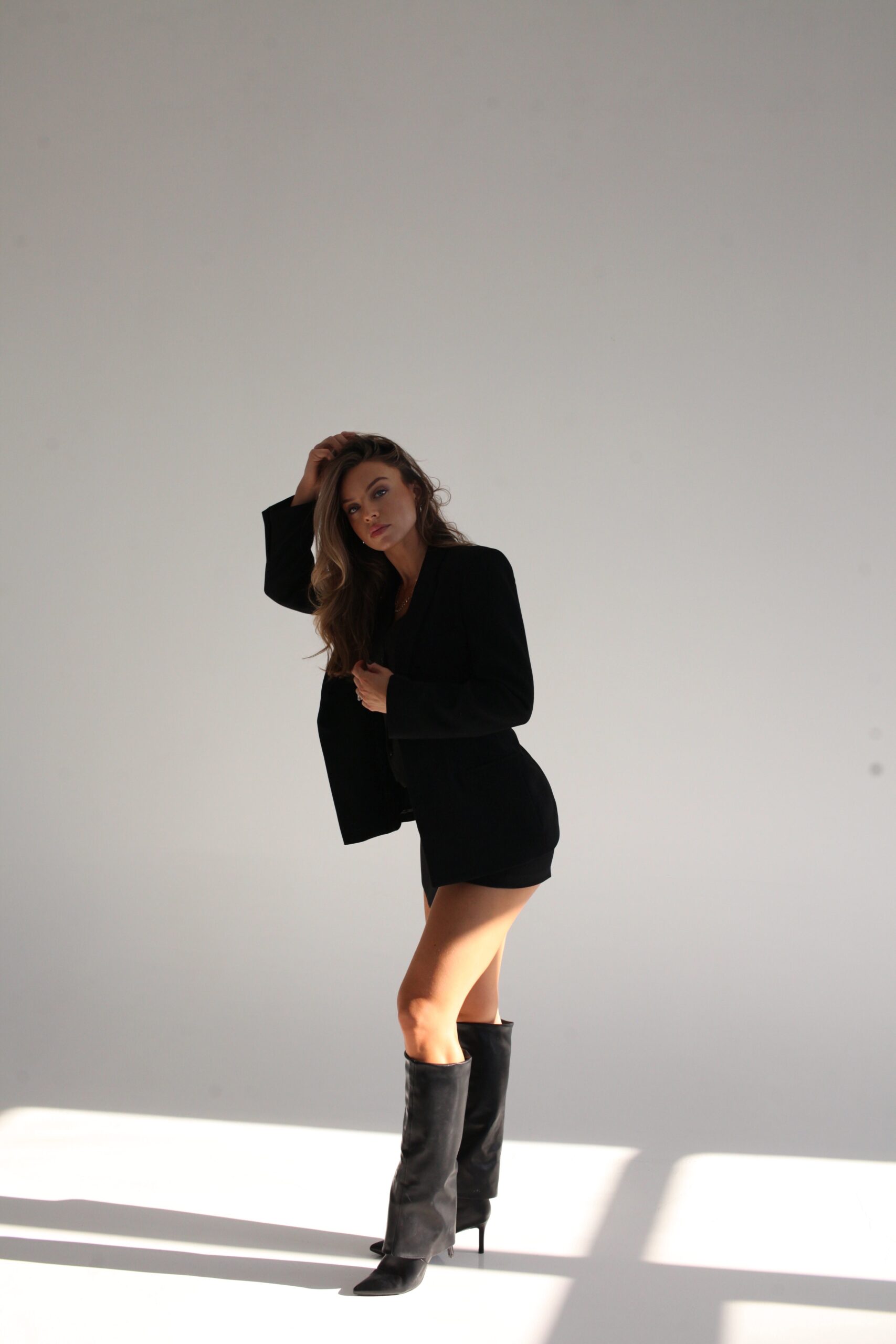 Learn how scaling group programs with systems removes founder bottlenecks, increases capacity, and supports sustainable business growth without burnout.